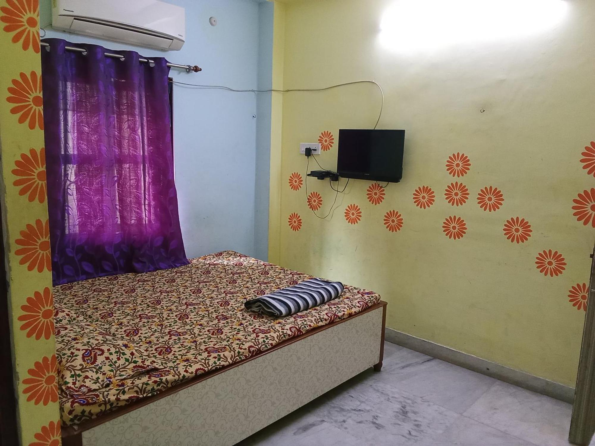 Amar Priya Guest House Kolkata Exterior photo